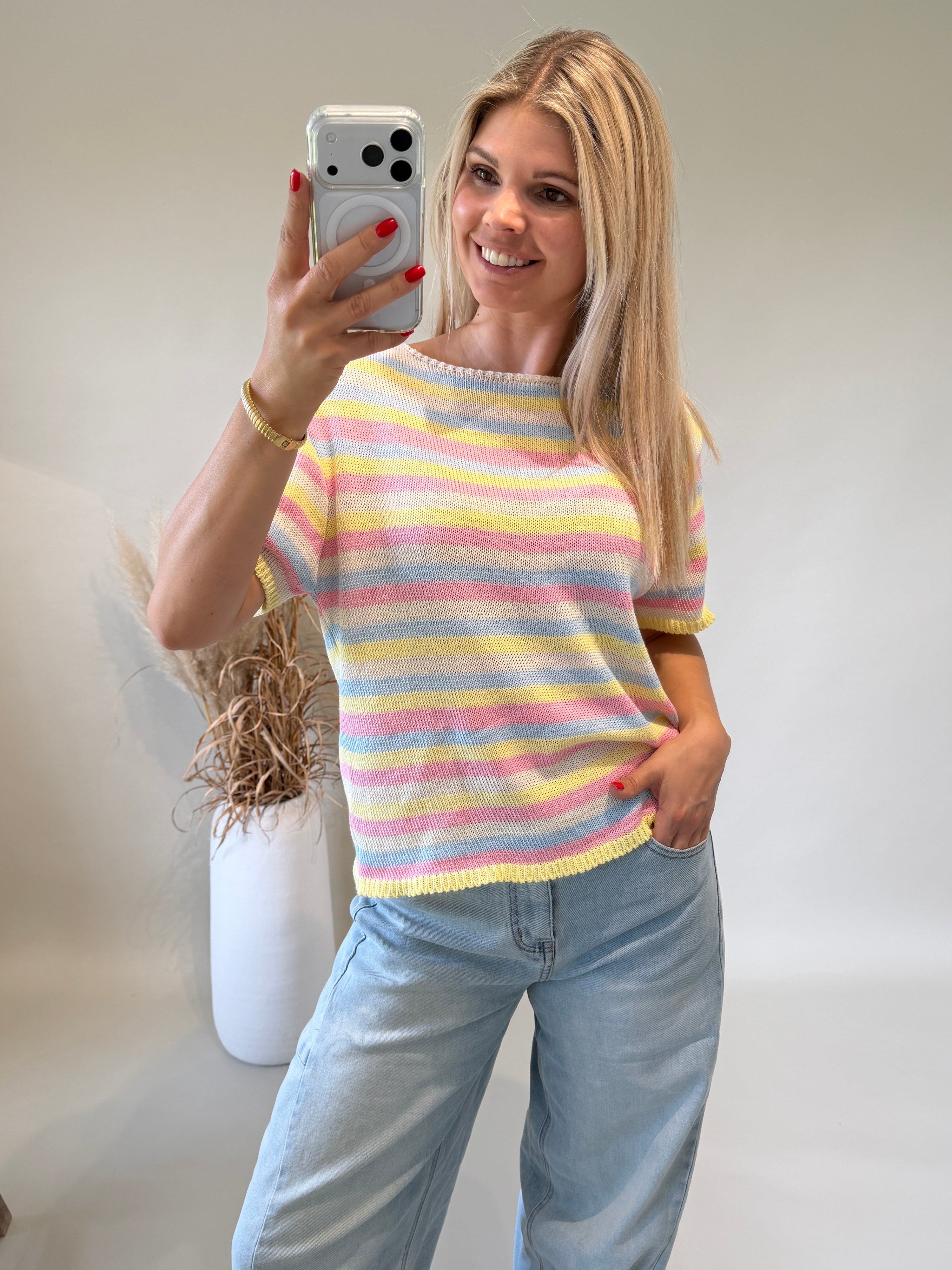 Pullover gestreift in Rosa / Hellblau / Gelb / Weiß