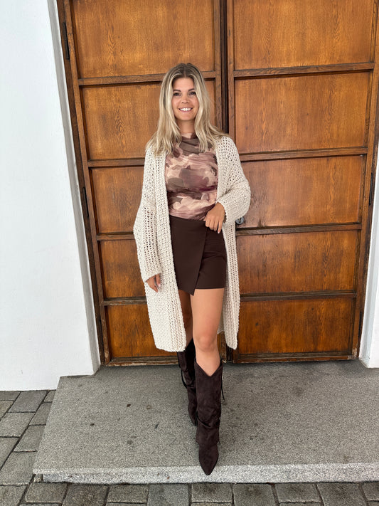 Strickmantel in Beige