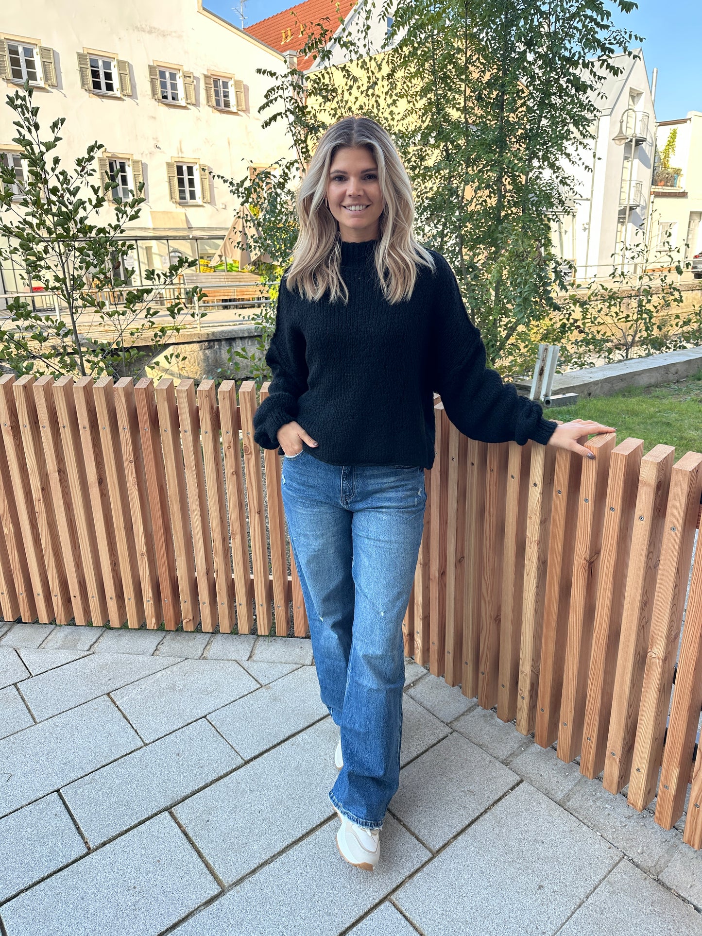 pullover in schwarz (oversize)