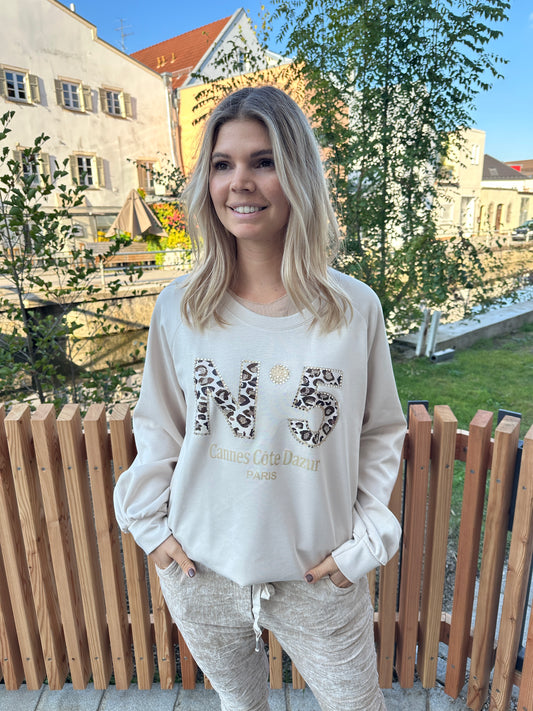 Pullover mit Aufdruck in Schokobraun N°5