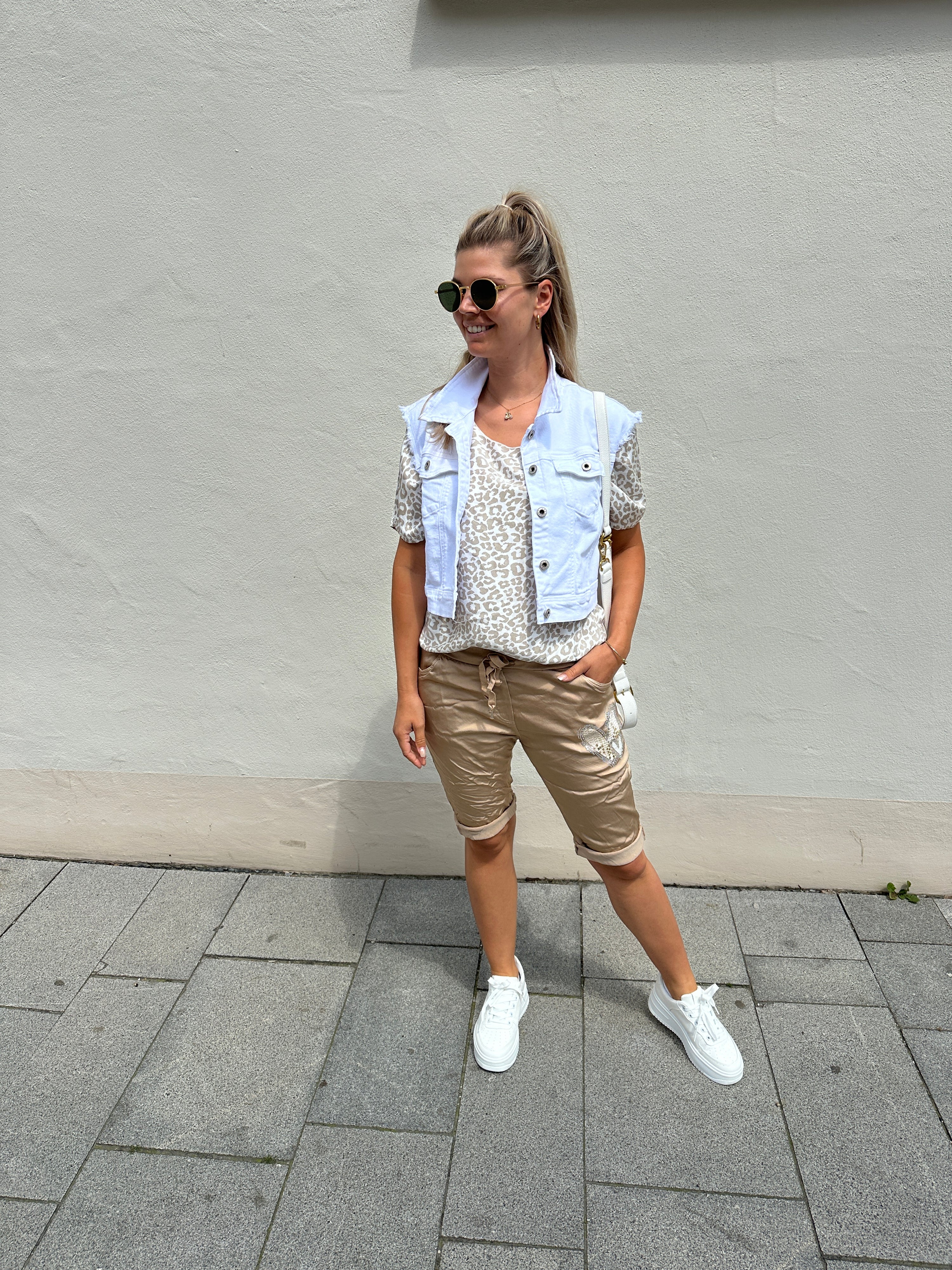 Jeansjacke ohne Arm in Weiß