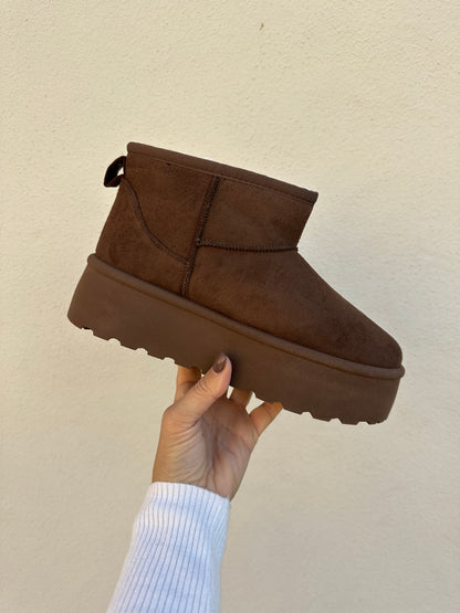 Boots in Schokobraun