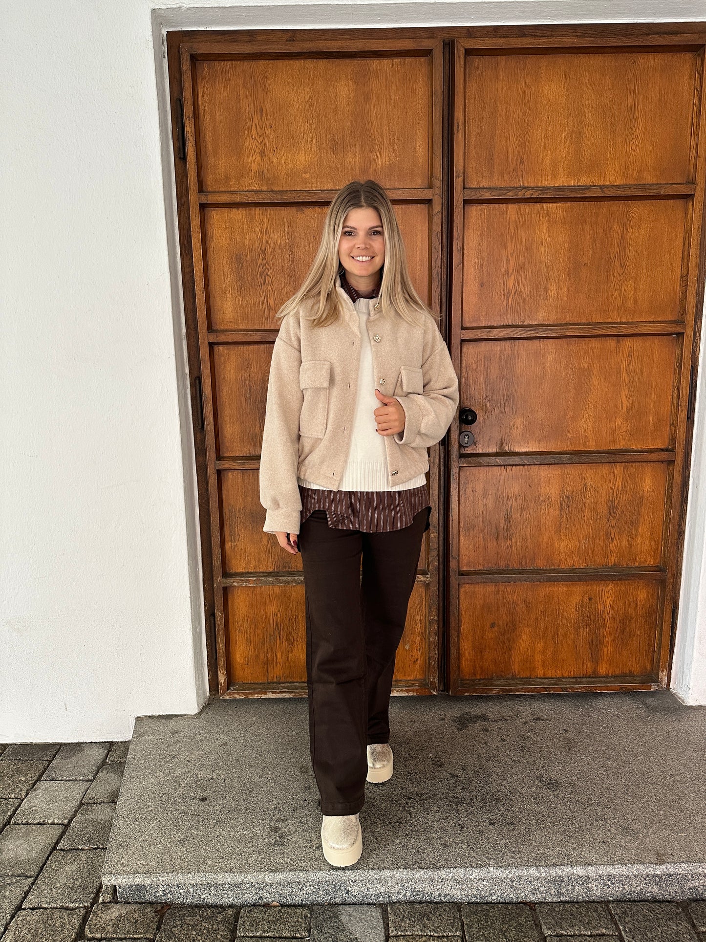 boots in wollweiß mit gold-glitzer