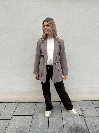 Blazer mit Fischgrätmuster Schokobraun mit Glitzeraufschrift