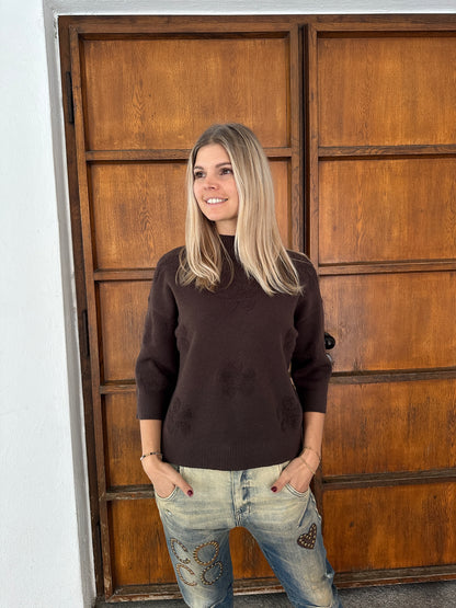 Pullover in Schokobraun mit Blumenmuster