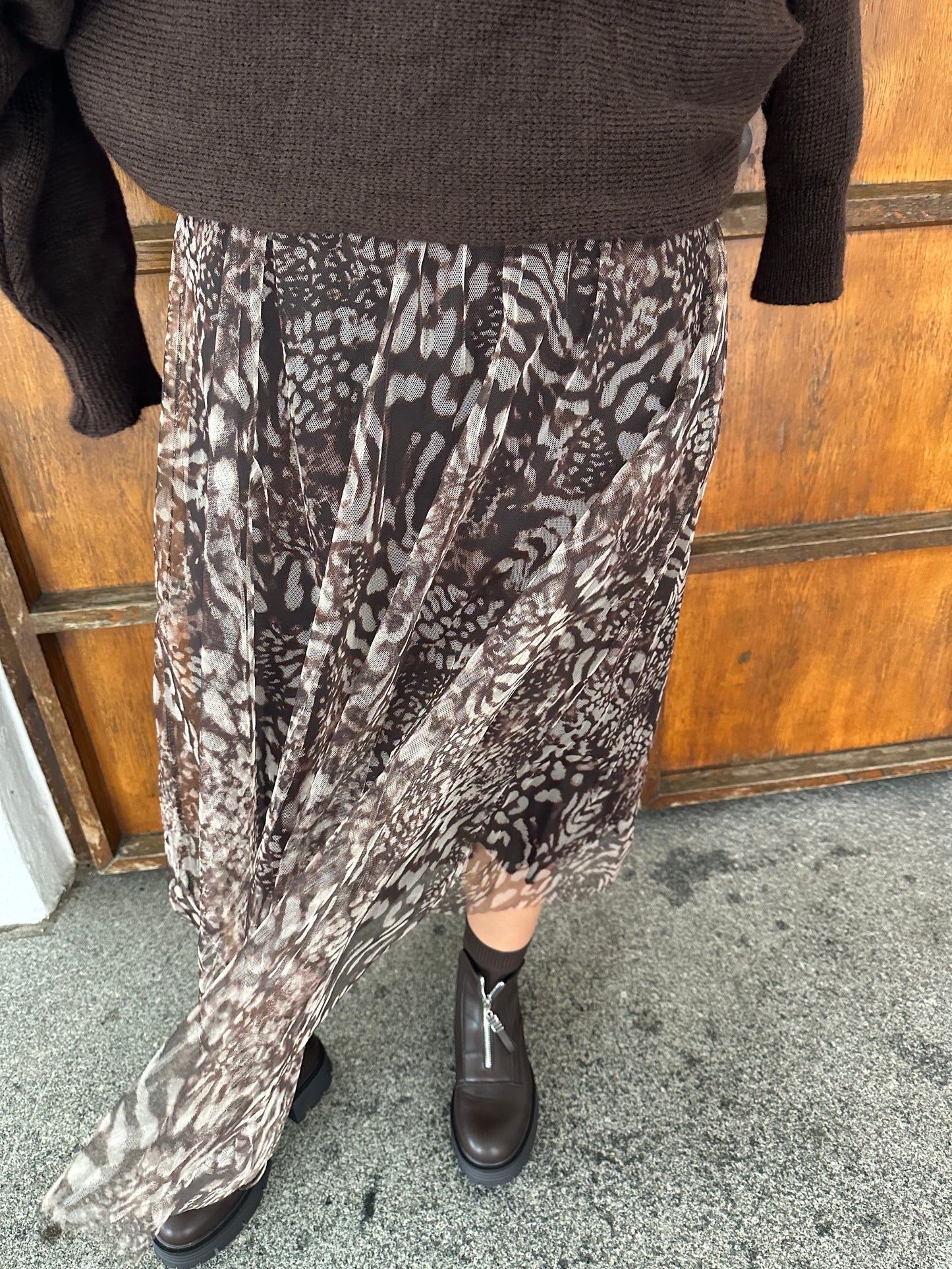 kleid mit pullover  in schokobraun