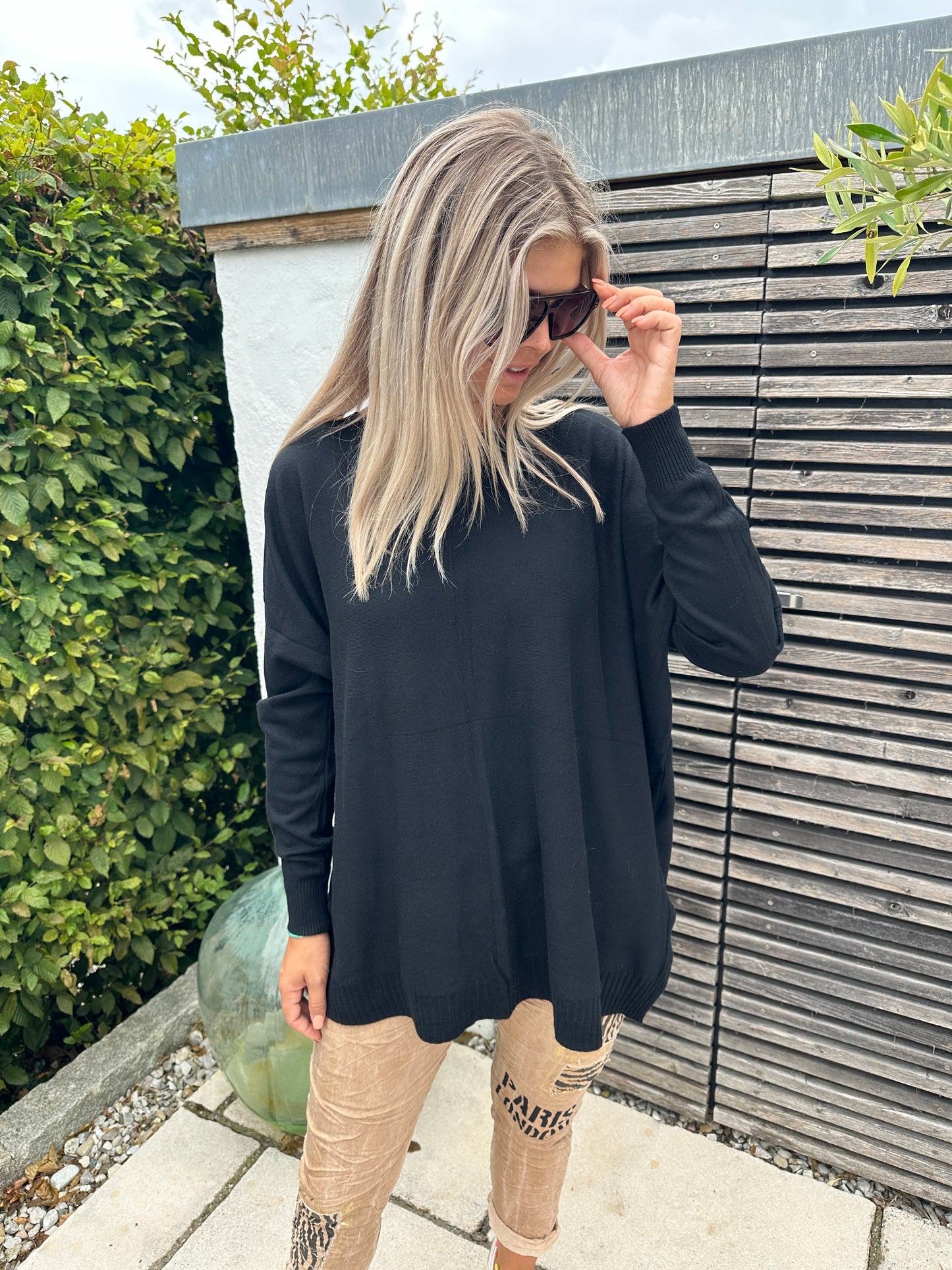 pullover in schwarz