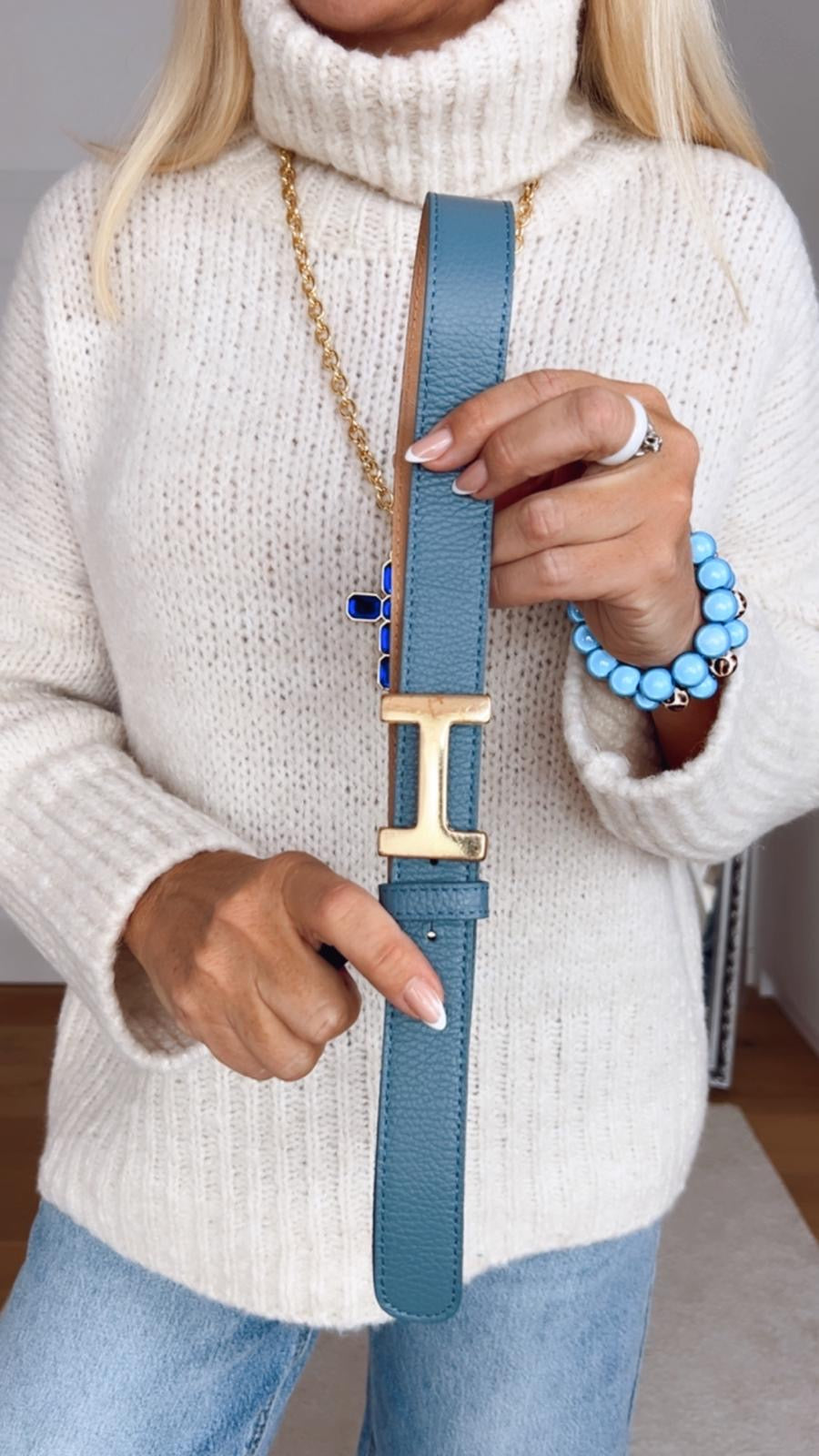 gürtel mit h-schnalle in blau