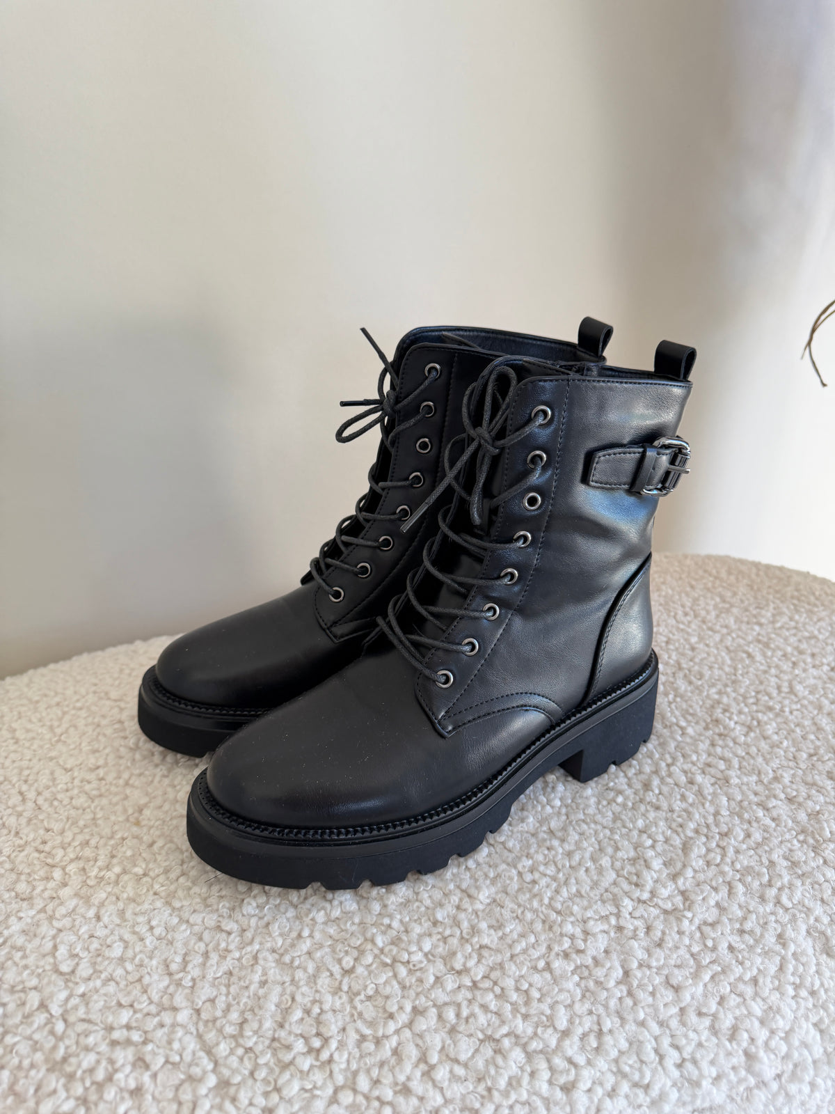 Boots in Schwarz